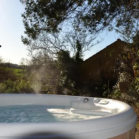 公寓 Loft Nr Bath & With Hot Tub *